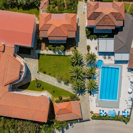 Garden Village 2* Alikes